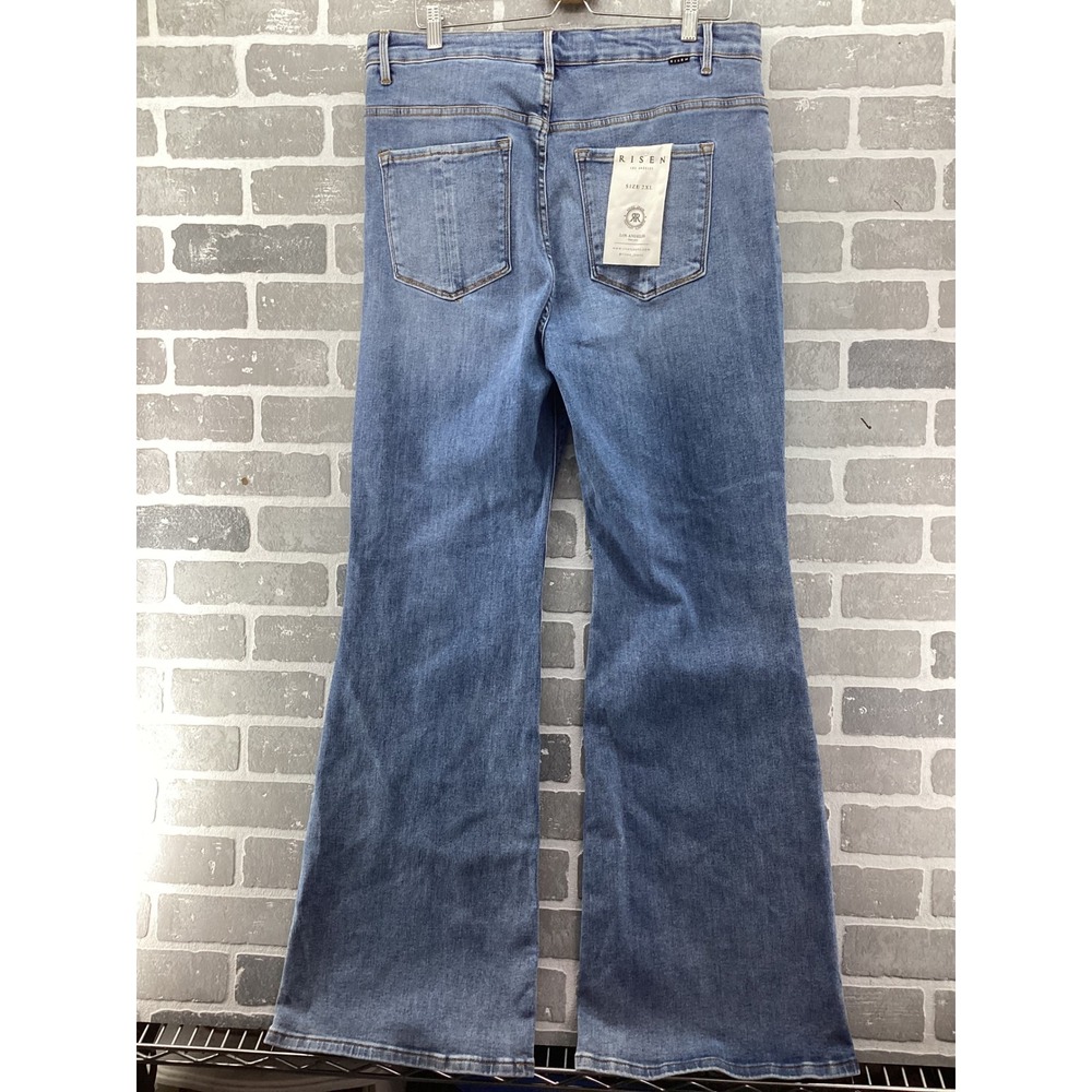 Risen Jeans Los Angeles Womens 2XL Medium Wash High Rise Flare RDP5404CHX NWT - Picture 5 of 7